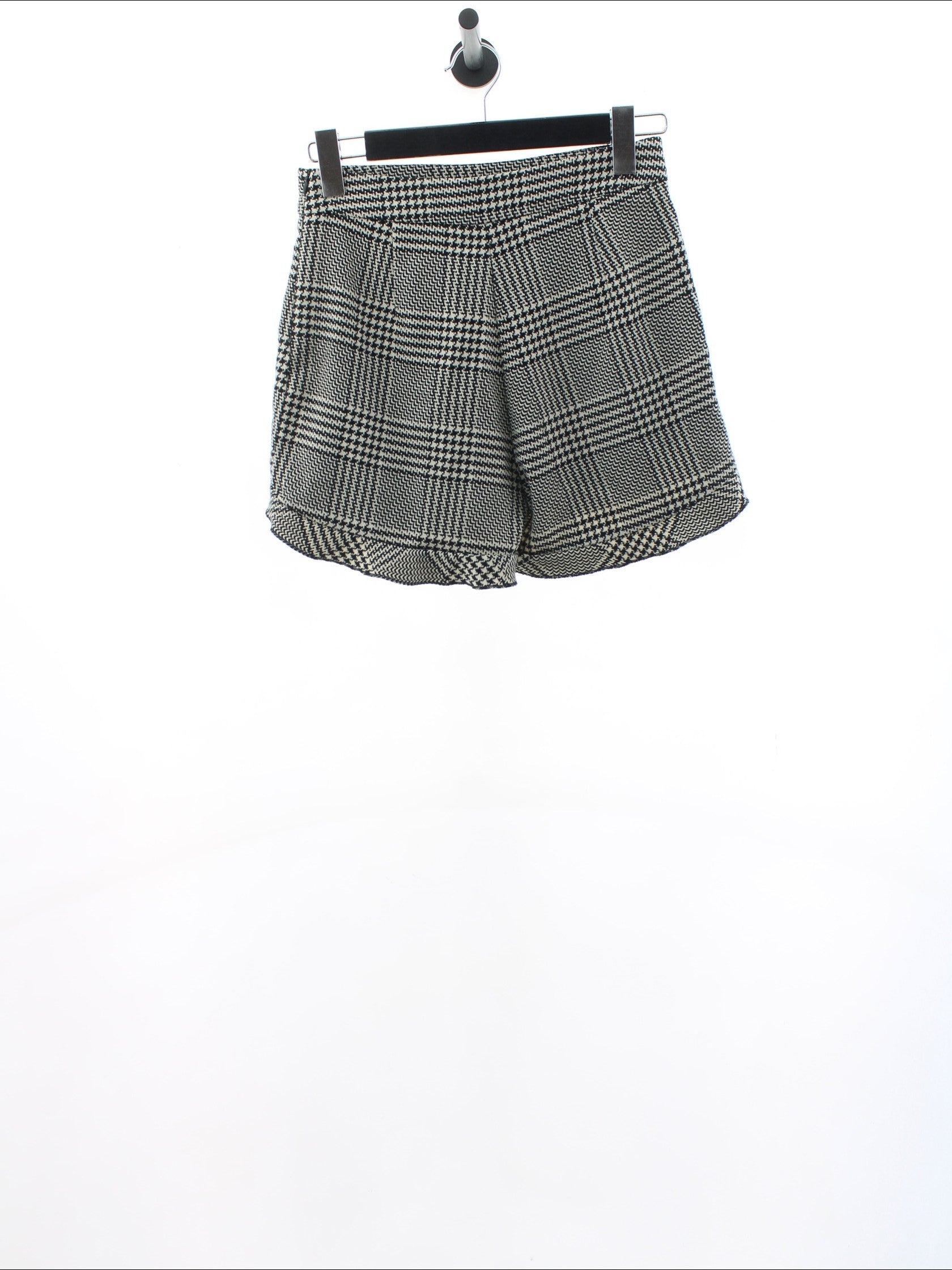 4fd54115aa796f7d3498076adcaa7e01