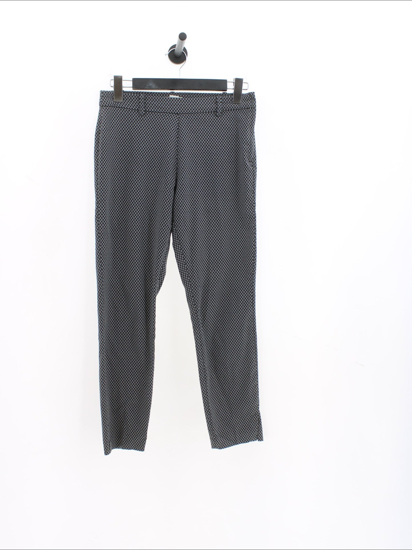 359012ab8a304935113e64b76f819f18