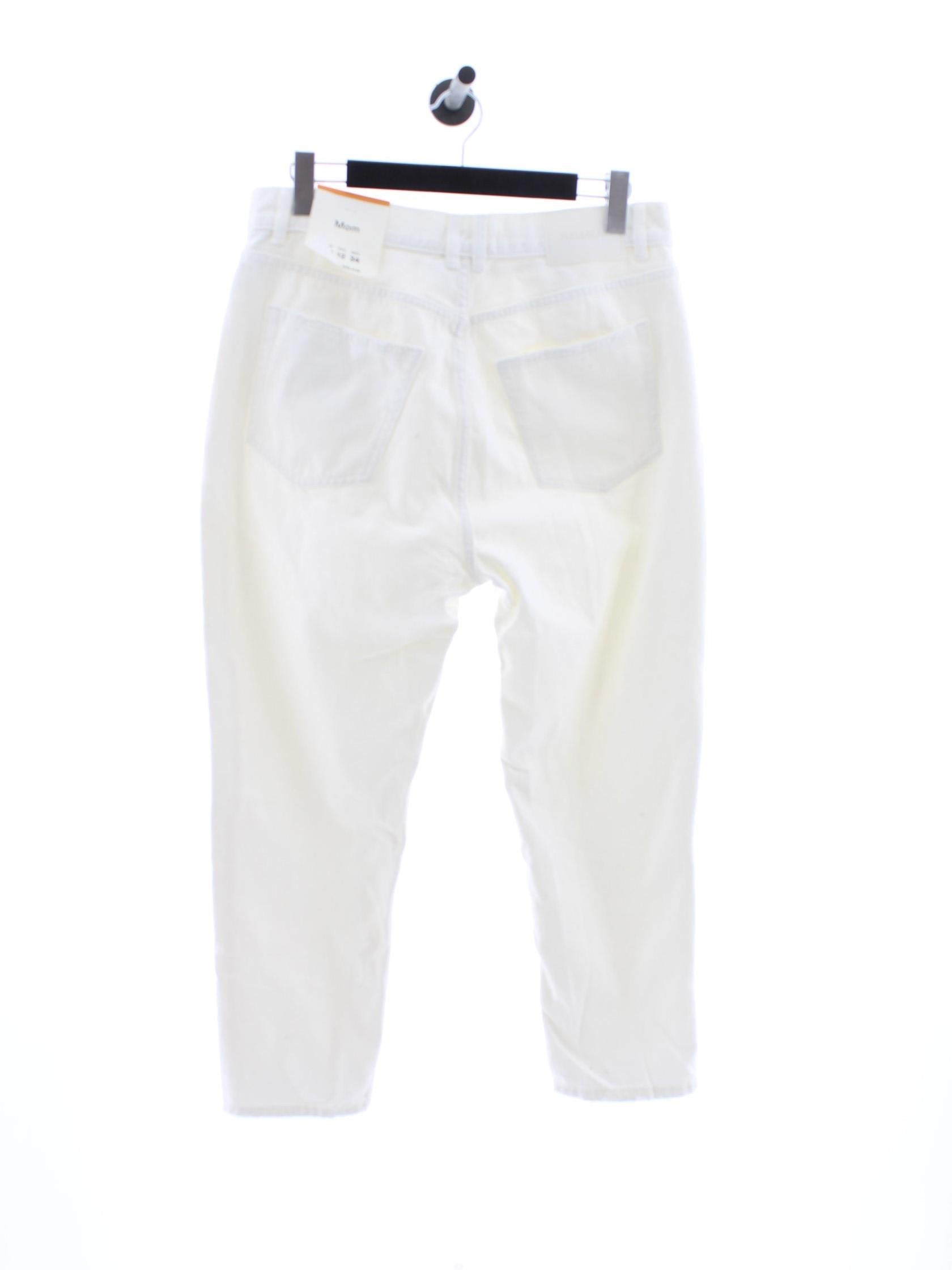 b1cfeba13028aed7226cacb3ed27a140