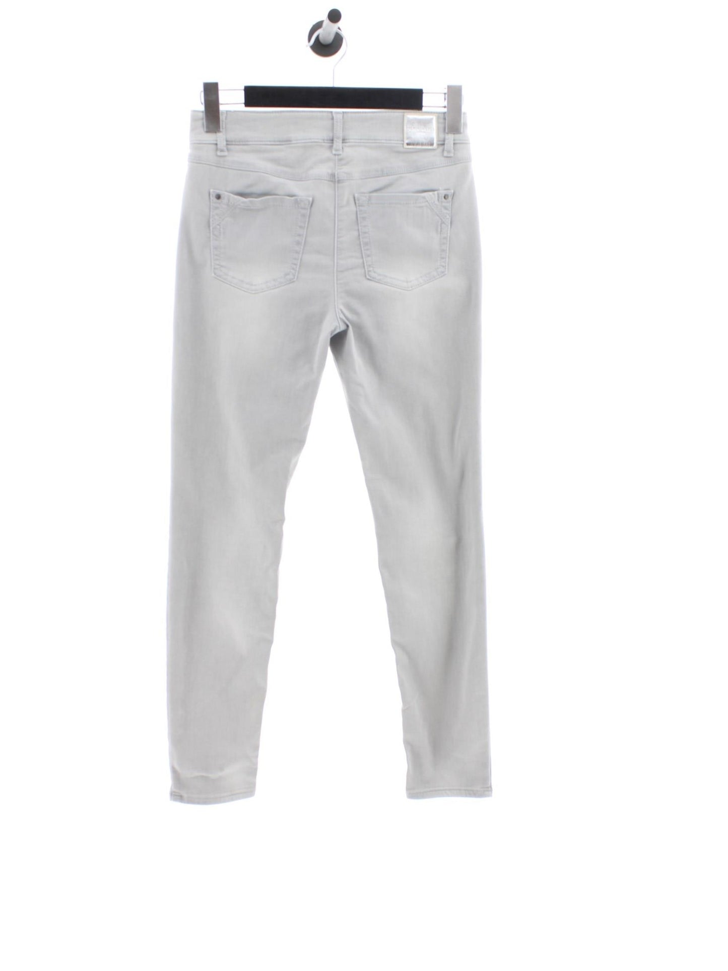 7bf3beca7a0a23cd9cfb8d122d13a7c8