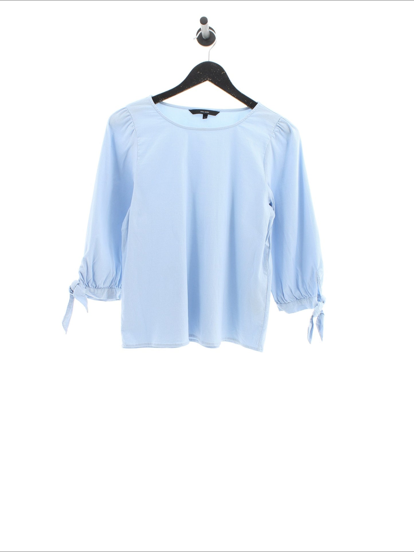 ee8f75326be04f336fa9befd40160136