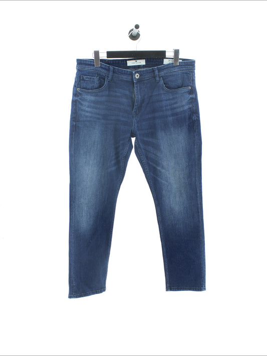 873e13ed69c0d292f35a81135bfb0244