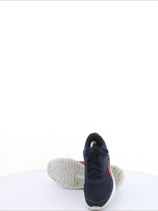 39331e93333b9bd5a869a695fd394748