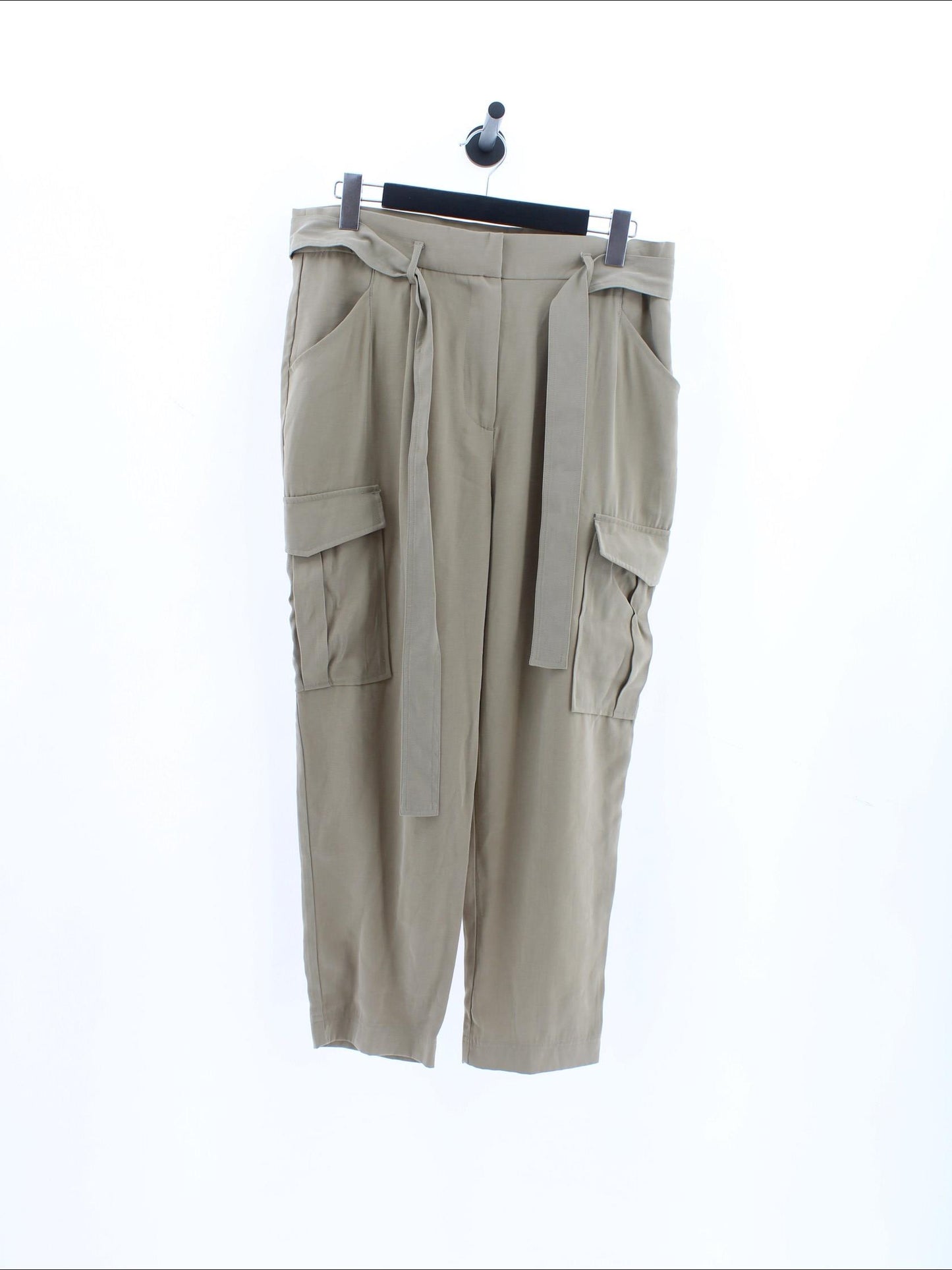 a5e209909a2ecb4dec793b6d32ce4909