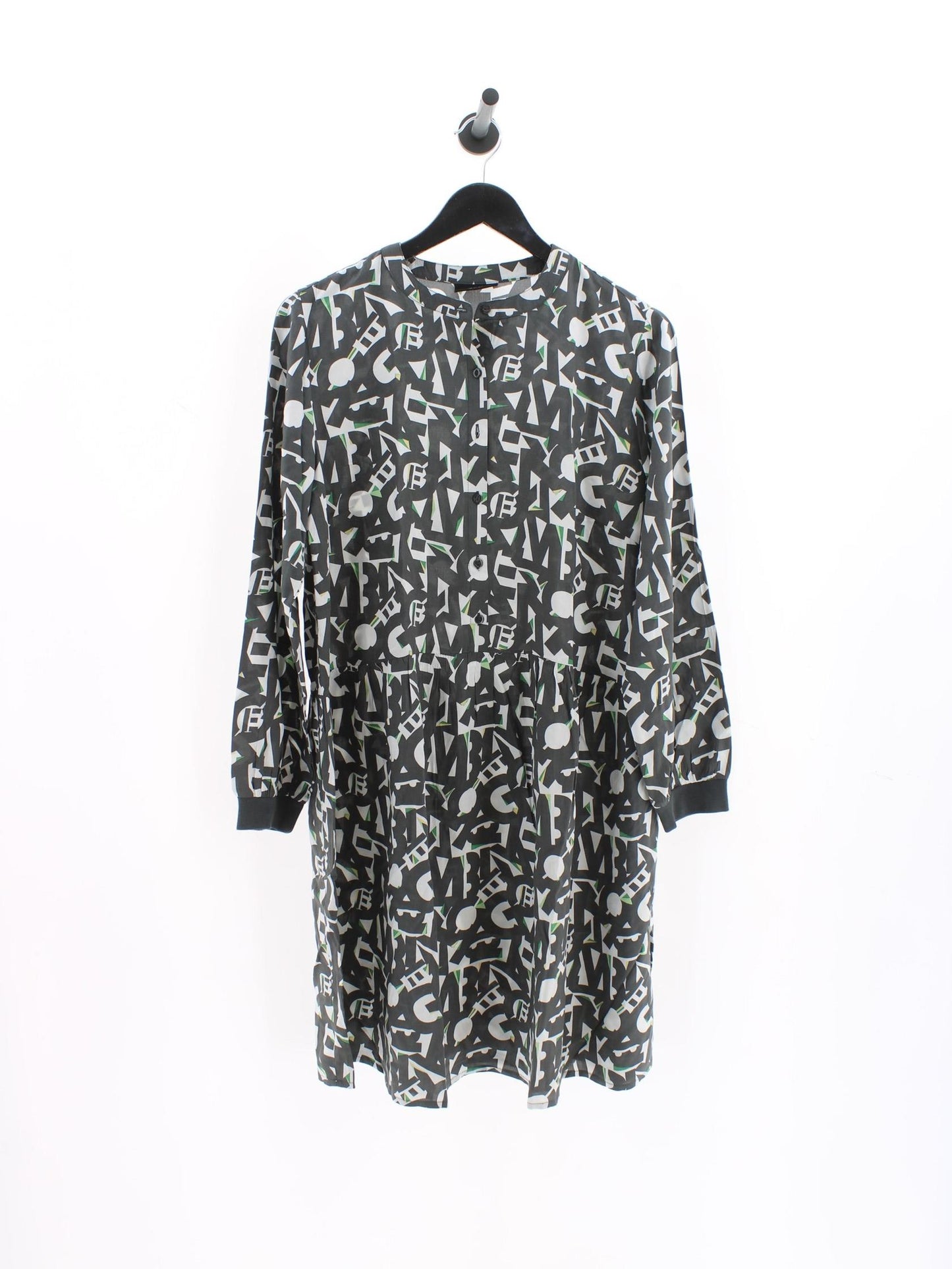 e40487221b4b02bdc274aaff73faa895