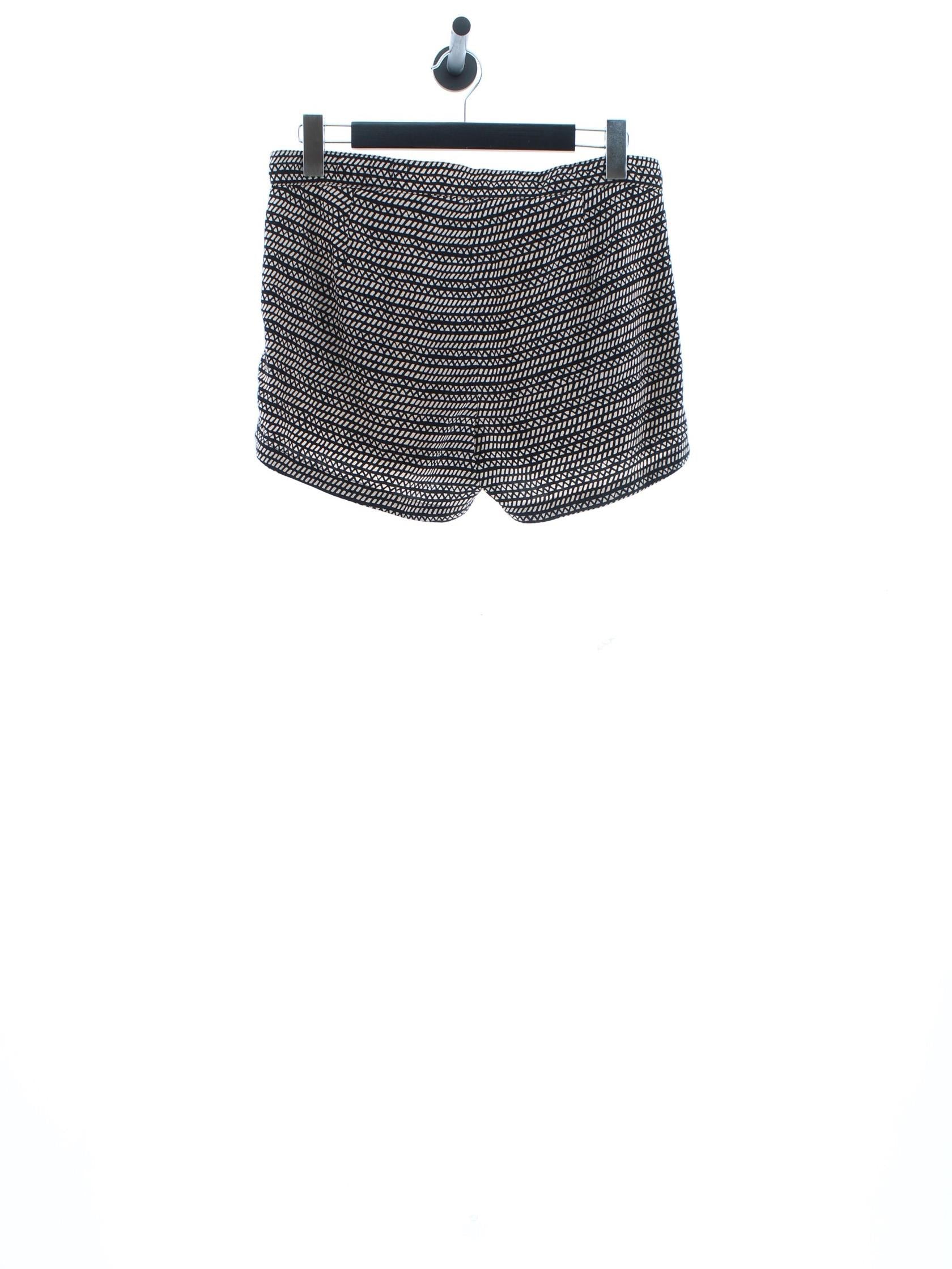 008ea3b084471a489fe4a4f6ed087463