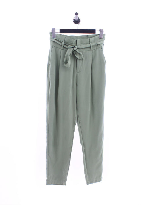 Spodnie Casual Vero Moda Rozmiar: M