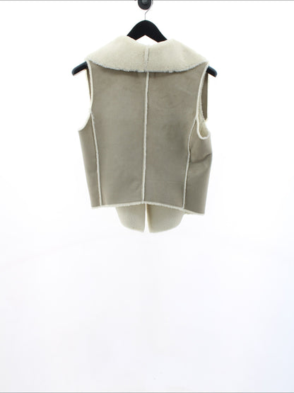 4b9ef5ac921e7108d444d5263159d276