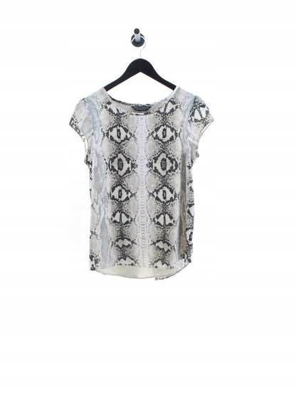 e703df66c0ad1120eb6b57ace1bd4c2d