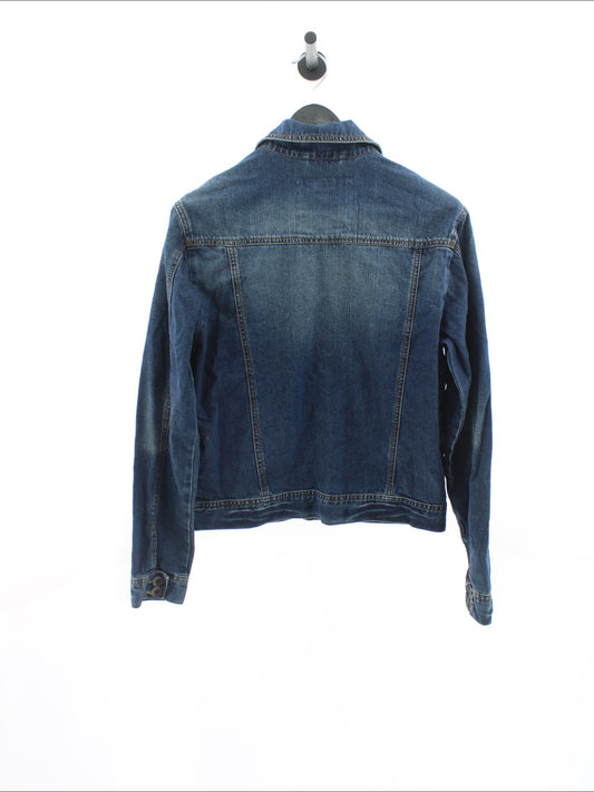 7fbdedf8706826d58afd9f9c8d554efc