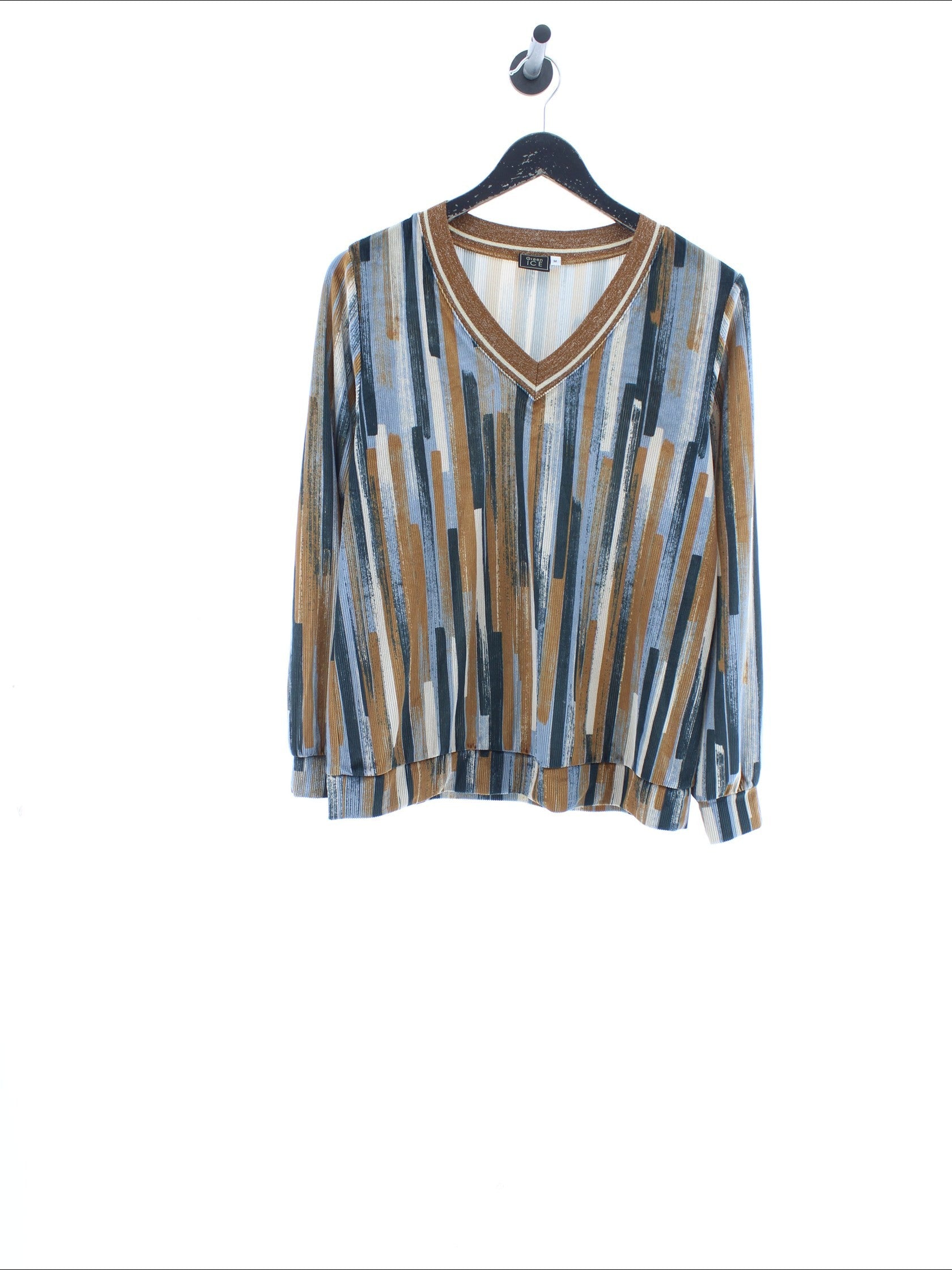 8b7518f9c528921ae3dd03a405460799