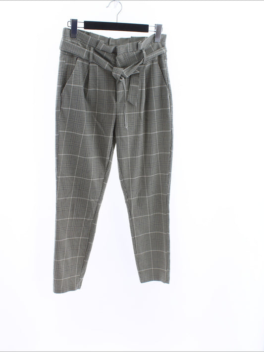 Spodnie Casual Vero Moda Rozmiar: M