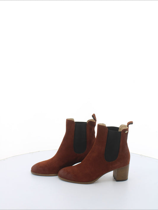 2d7a8810a88491a1e250184e7a27be7f