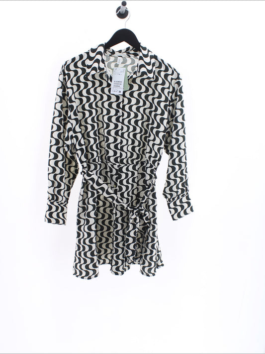 e6018ef6efbc9d77e2255243d84ffa4e