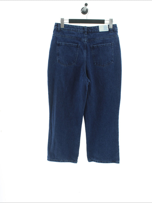 cb3aa723c6ecf8aba4b91c34ed760f27