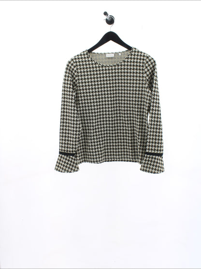 32bbad9c48e392d81e55a6d525ee933e