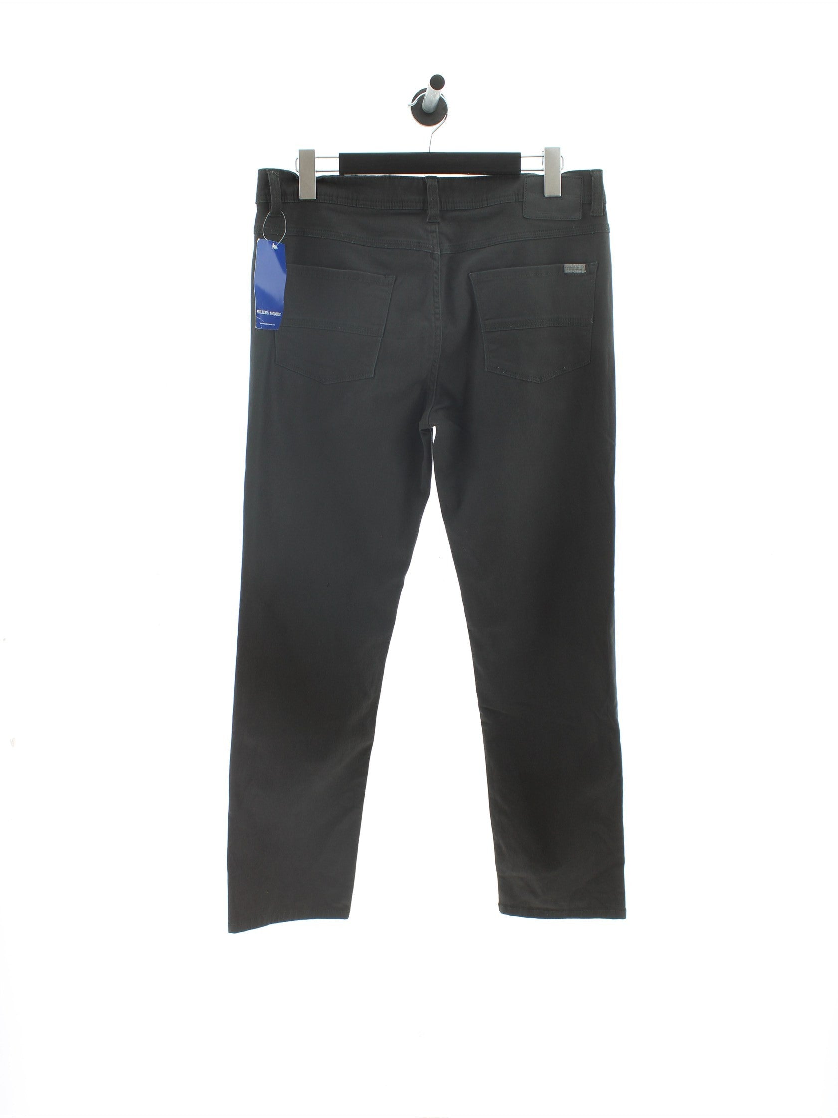 bd9f495a1a5437a9fa17c2ed85040869