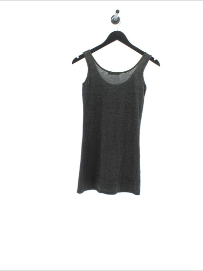 6aa1d5e4d7418d858c6a882ed57e6b27