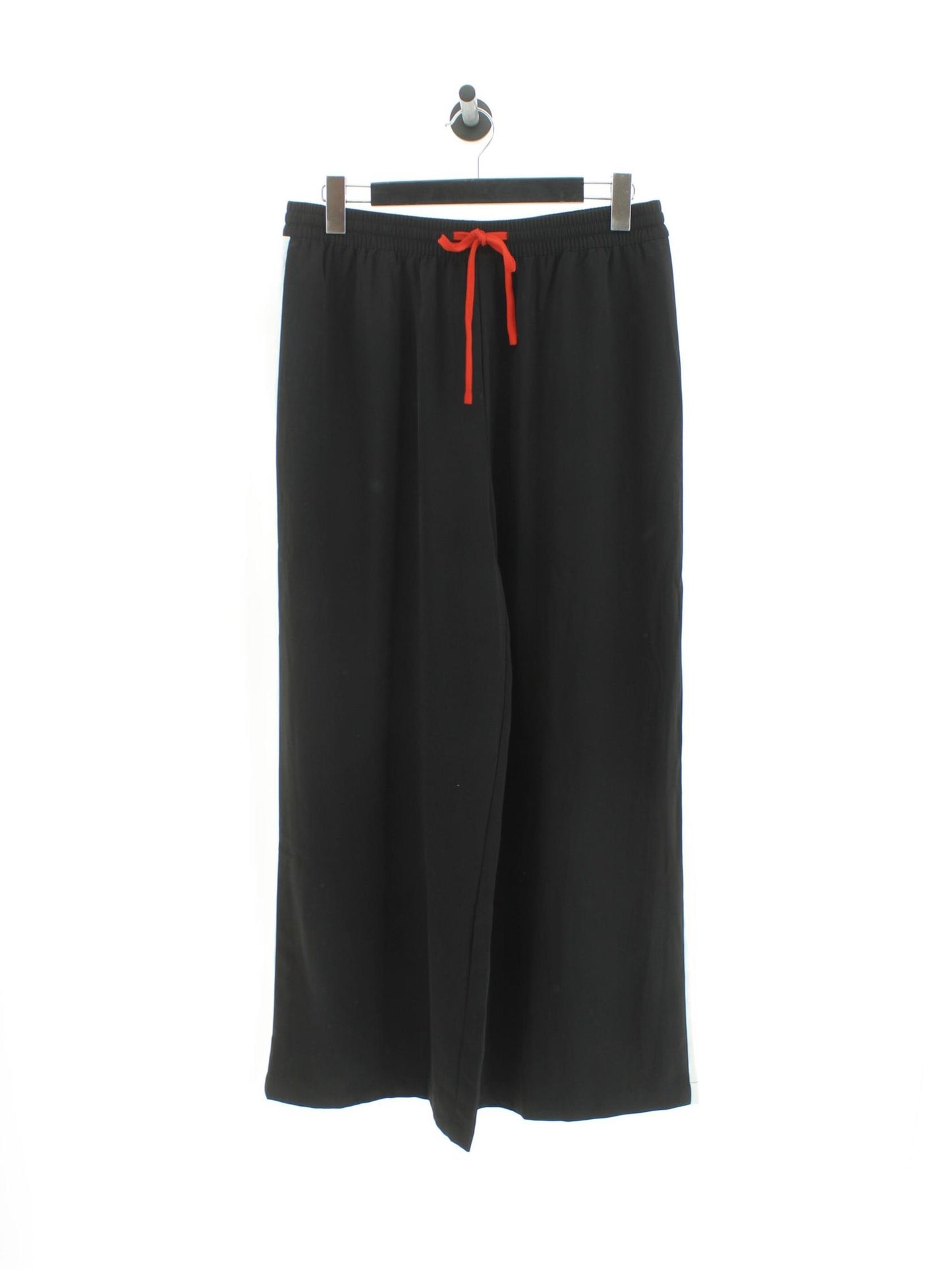 8d90286a114a349e1a4034dc23059c09