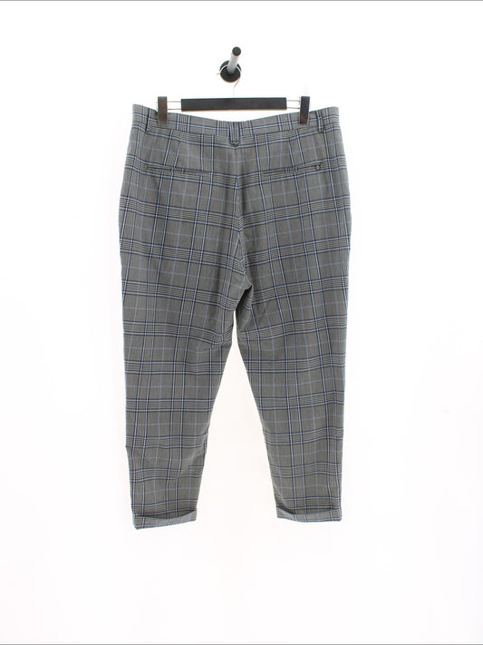 2f2533f34c985c88159a6033f6a76b52