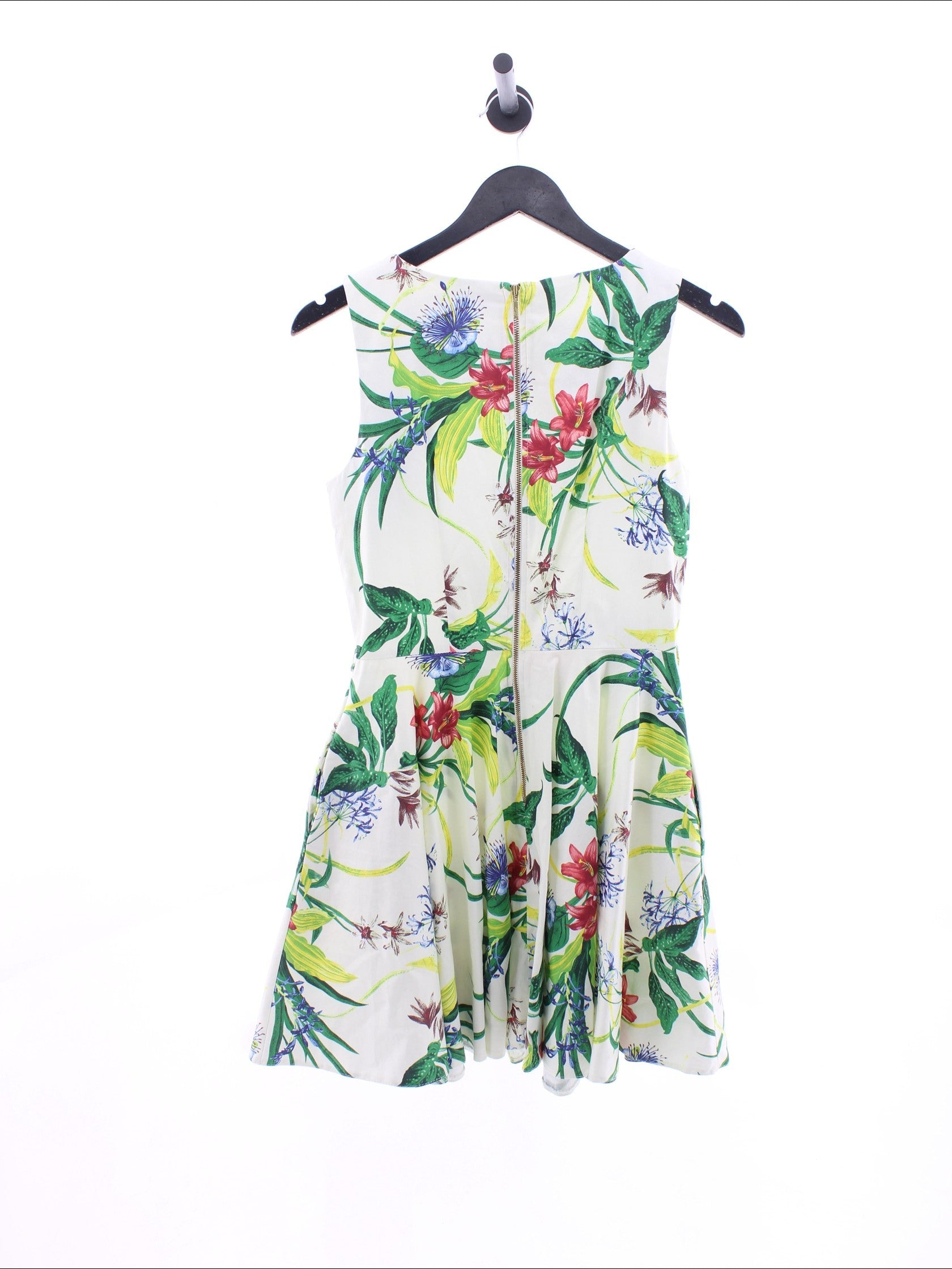 e80bddb7db6e4319f2bec7ba543406aa