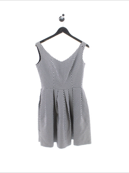 e2f82efee2871a6e3e74f50e95b15985