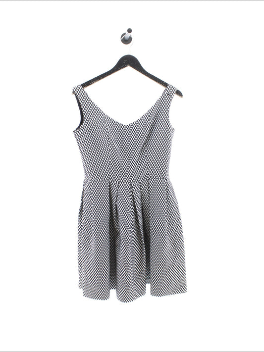 e2f82efee2871a6e3e74f50e95b15985