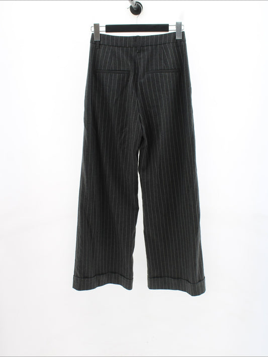 Spodnie Casual Bershka Rozmiar: 36
