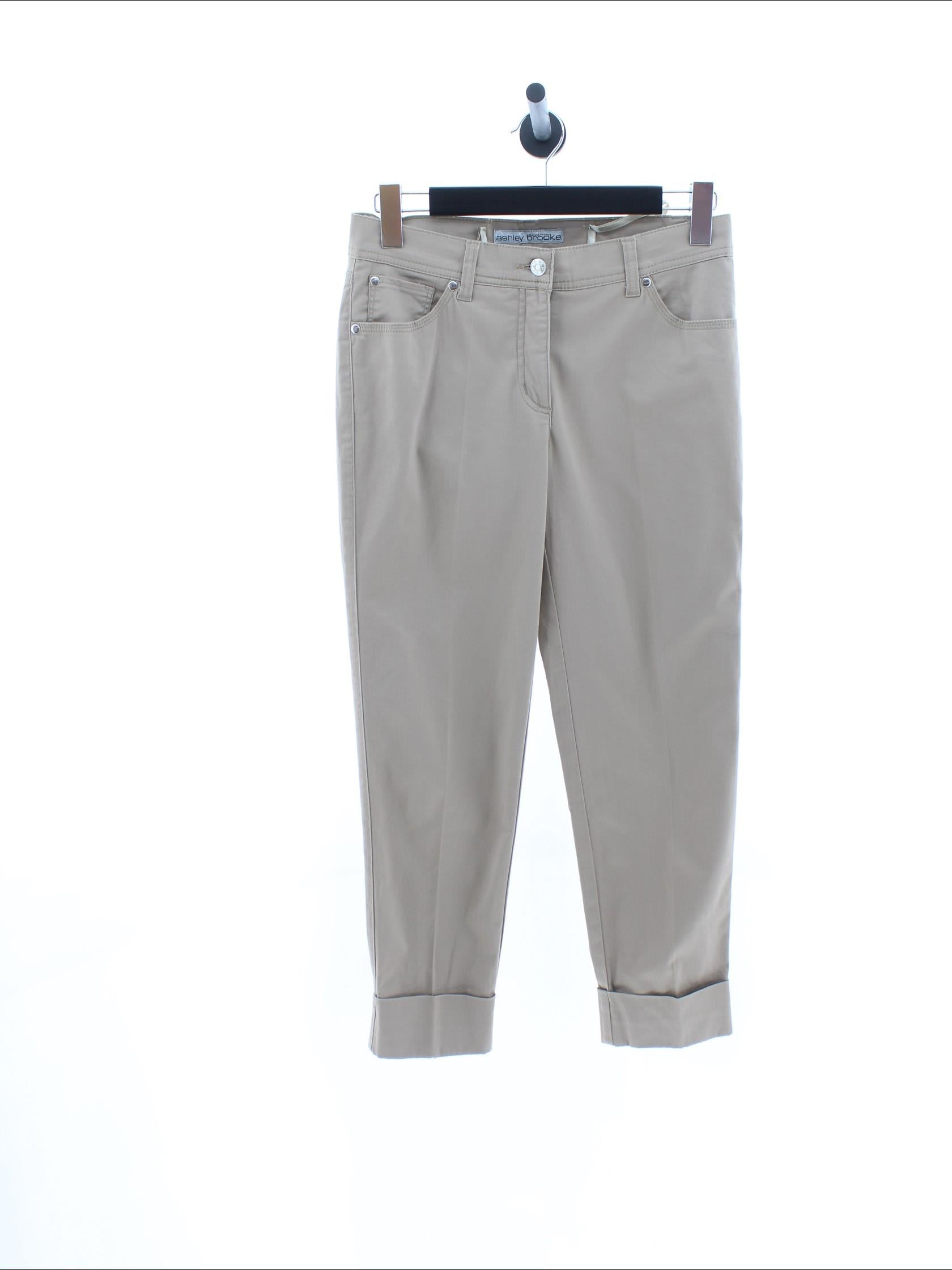 69b5ebd56fd510785bda9a46713b56ef