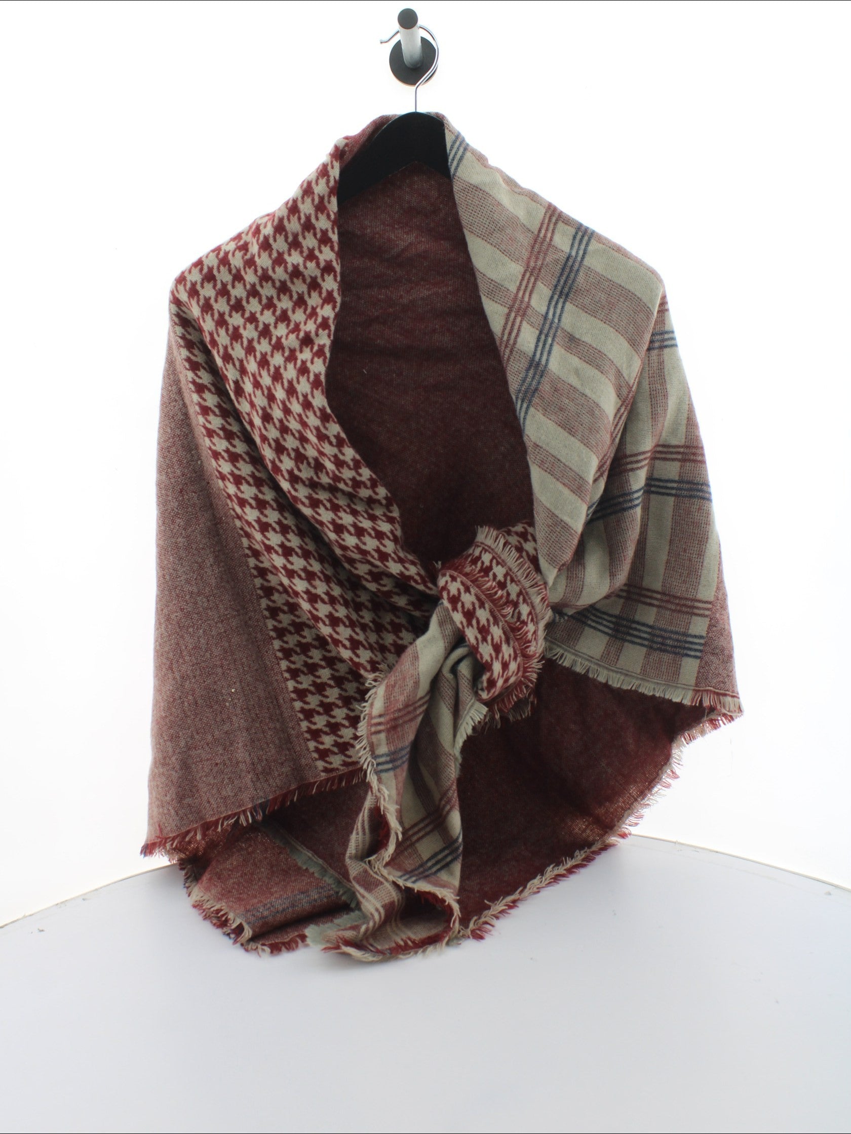 b8c93775ba593bcefc3876b5972b7c33