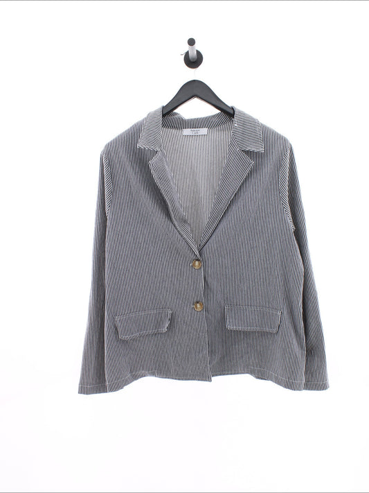 2f92b29cc6903b3839935e0ee8798e3b