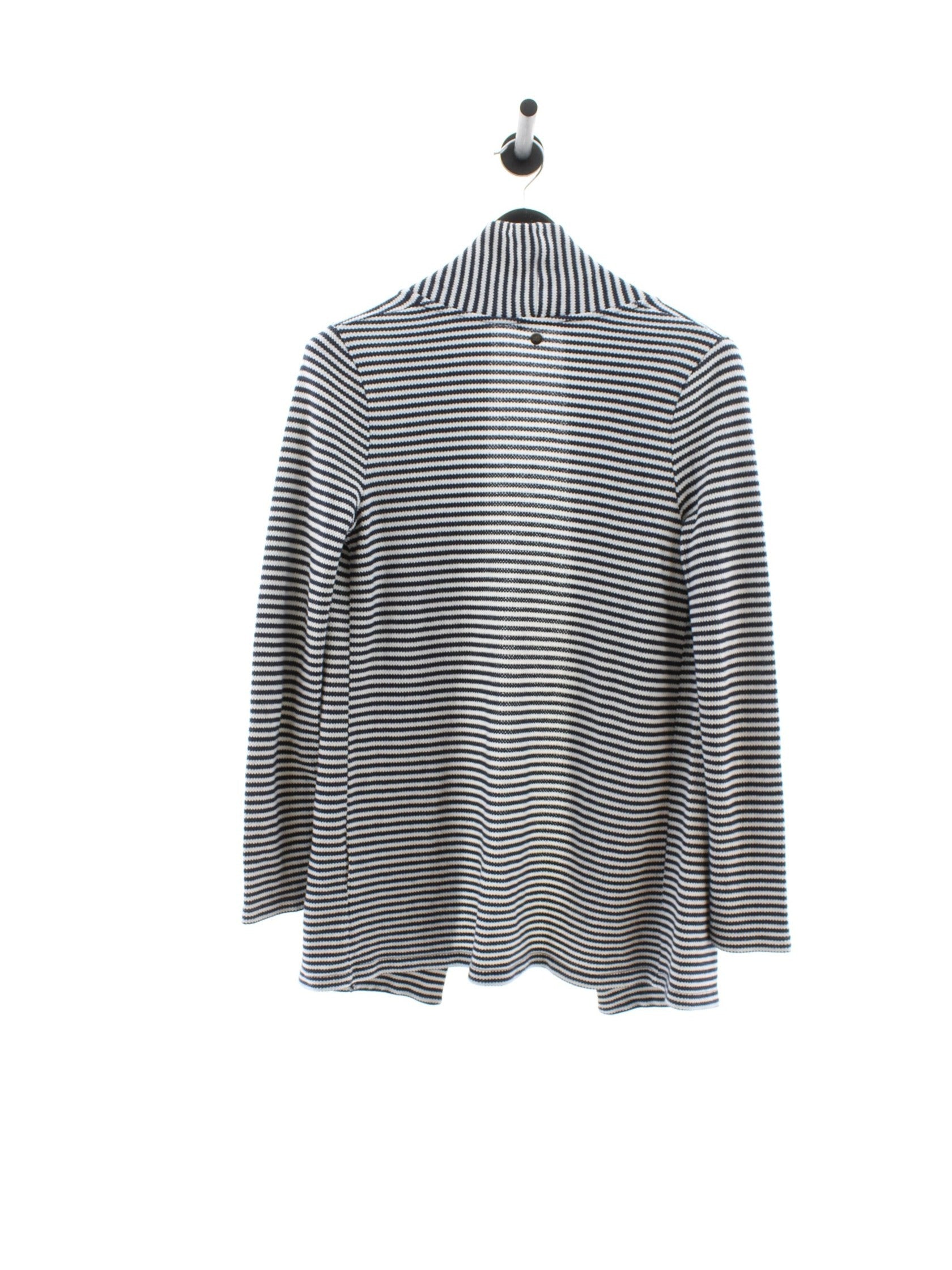 dc9f0faf4d60e8d77686ca960f28b9c1