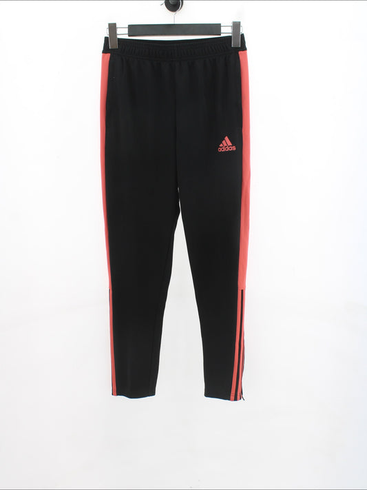 56f84d8946156d3e048e25e2af29a128