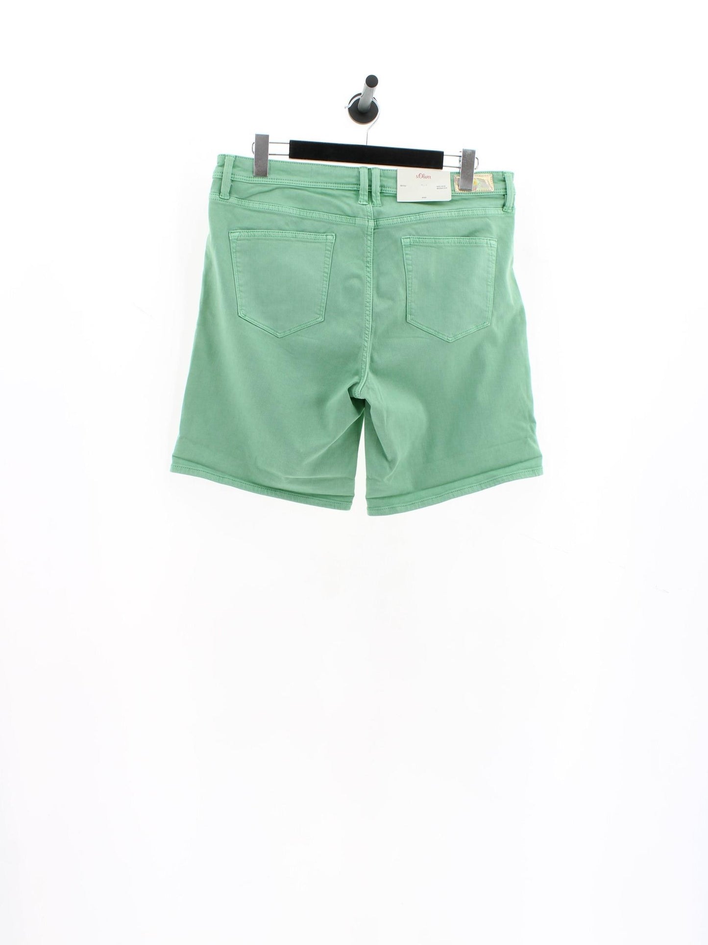 8815f731a0e8692c7625fd7b234bc3d9