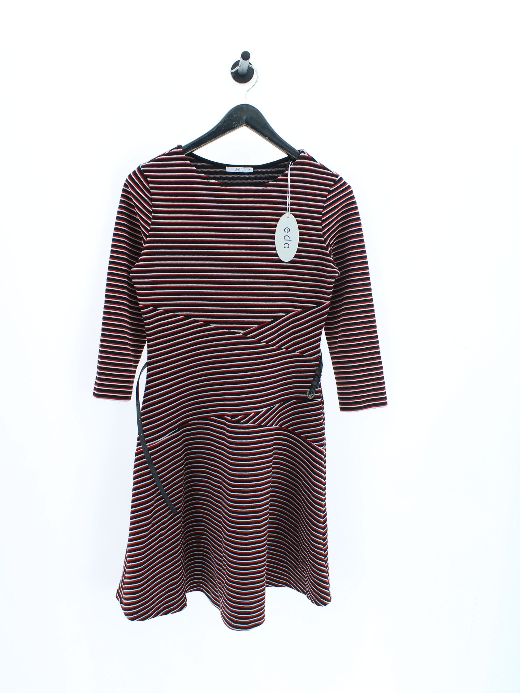 edae5615dac6c16b3b11133044748b5a