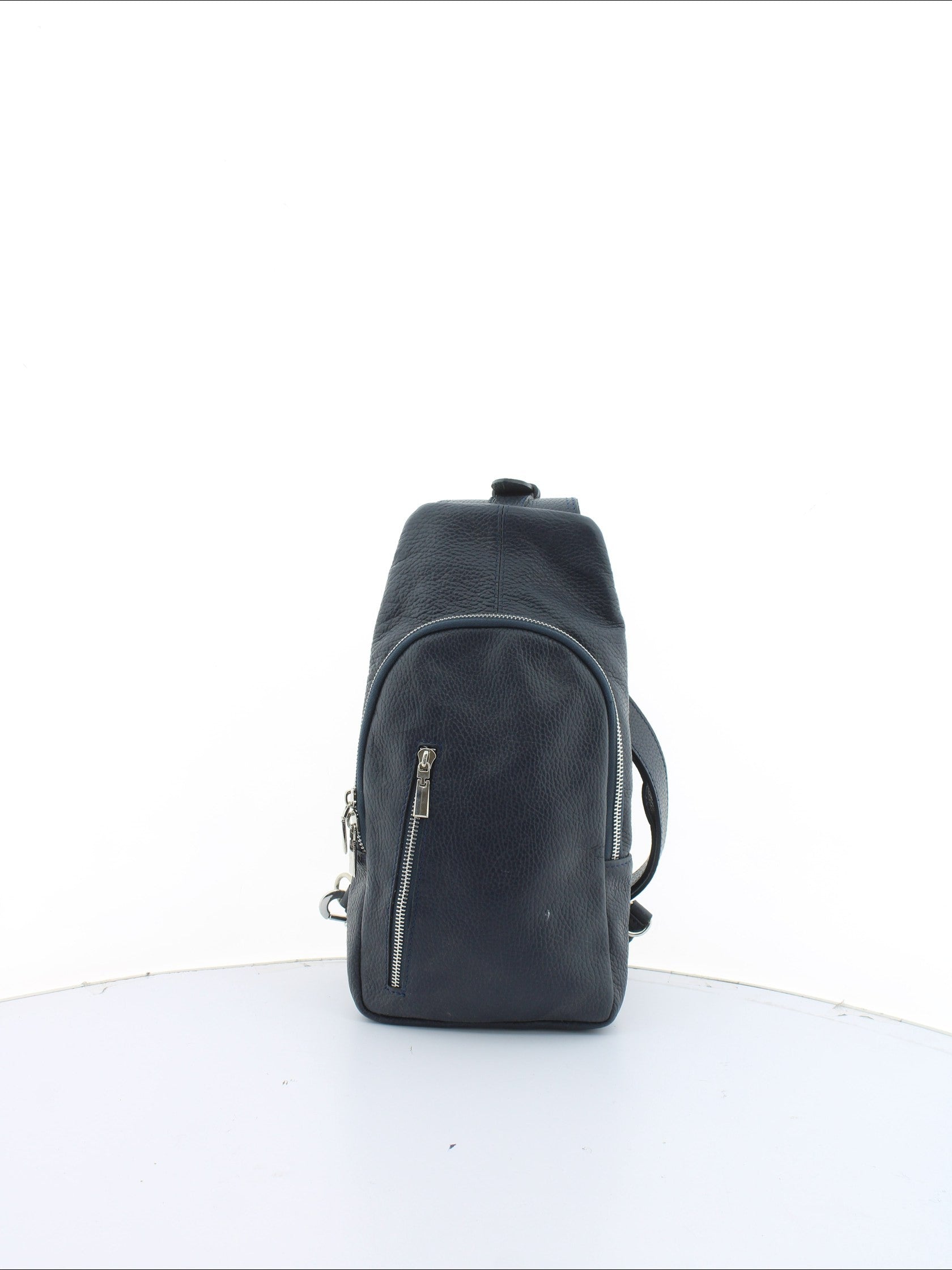 738fad25cab8f563a72c5d77321c3696