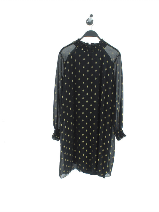 21aba196867f54d038de6f8f33898f18