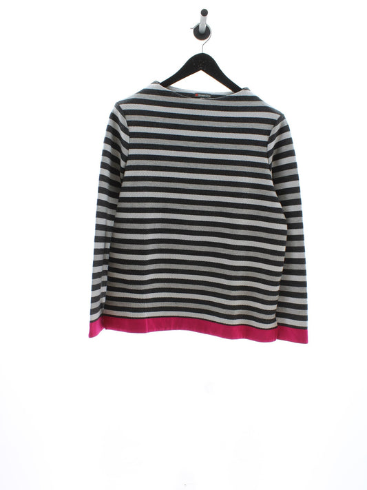 90adc7cac42584b7f3037b4999db8923