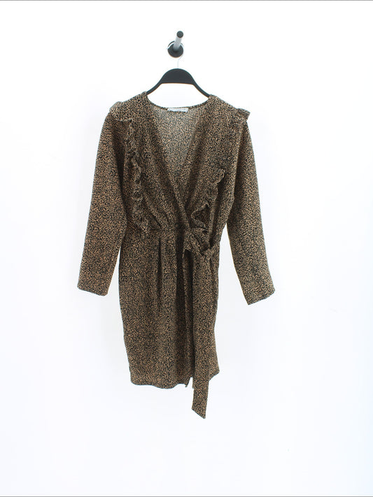 252253d8db2f0de0807a7a4f7ab97372