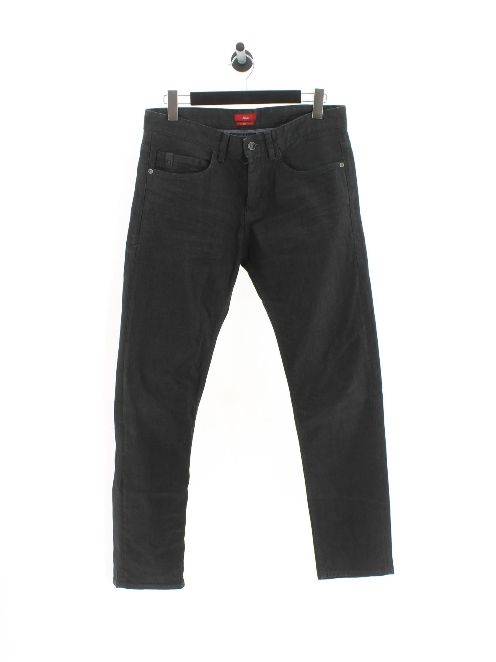 4b938bdadb4fbc02a648630b89ef3582