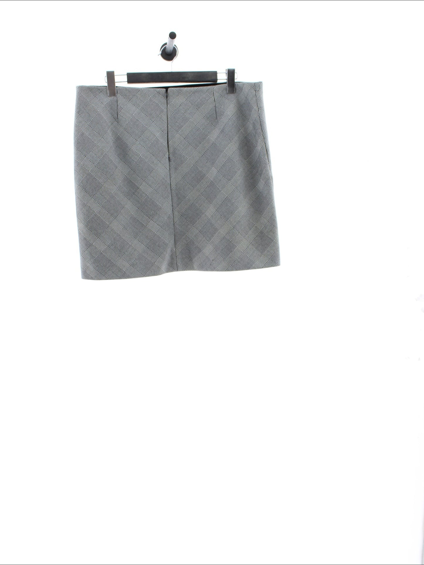 0edc747bb7868131bafe4dbddd7f30c7