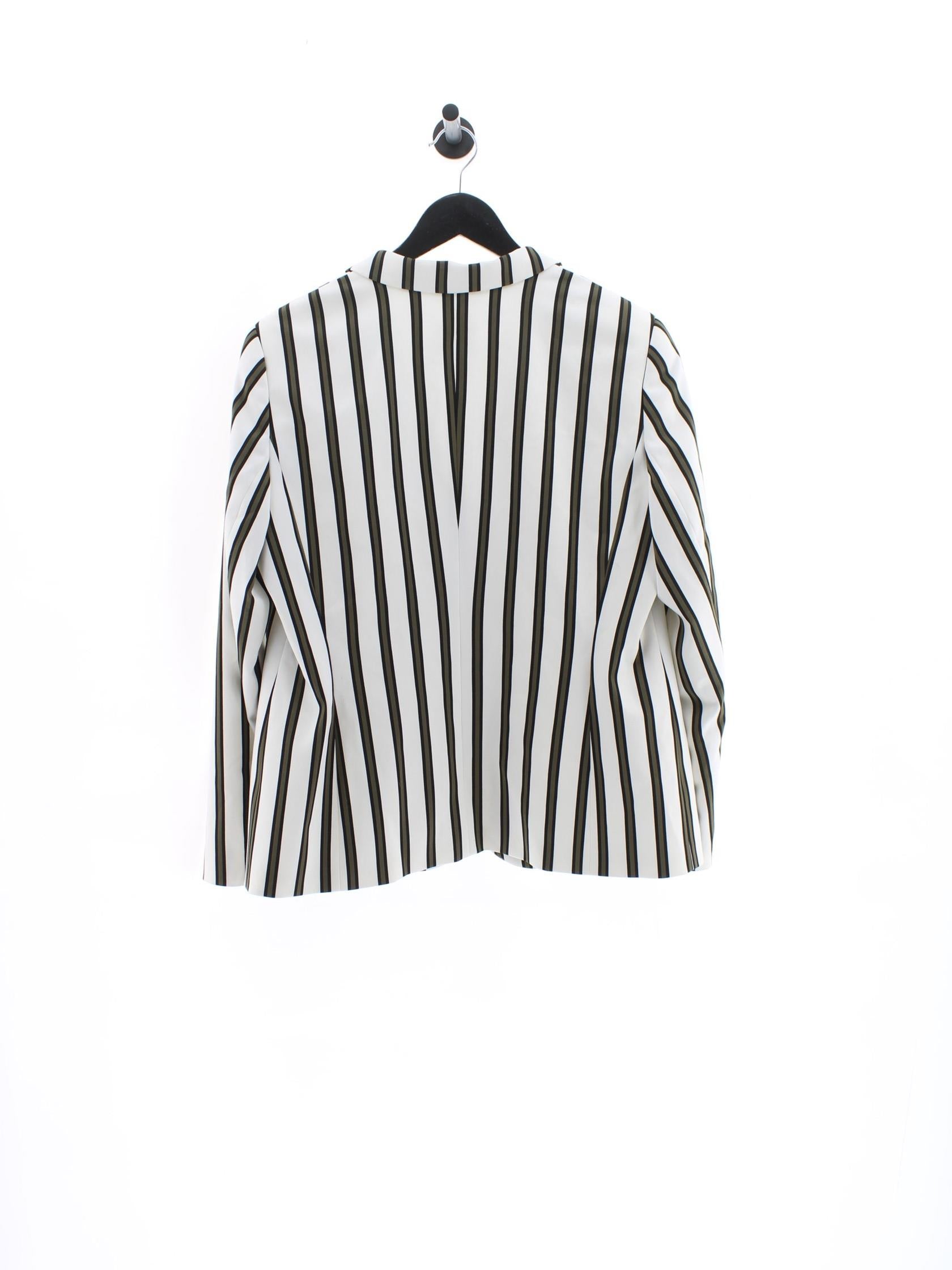 a11d60ae765ec5200983a15e9ea42787