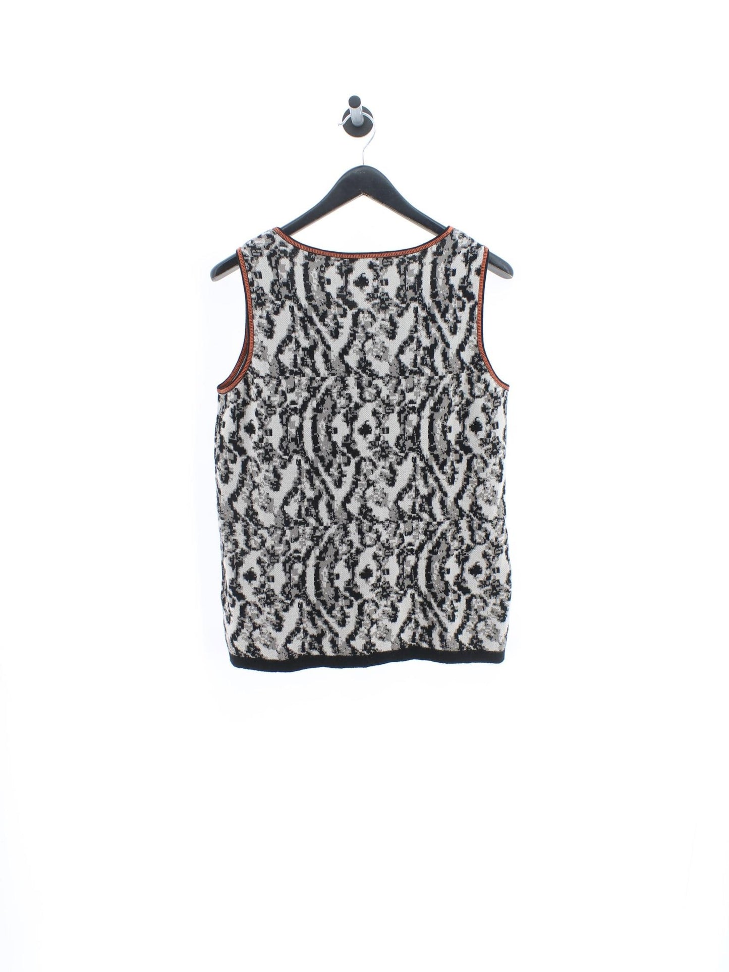 51b74c7939bd892e0df4c846501df3f6