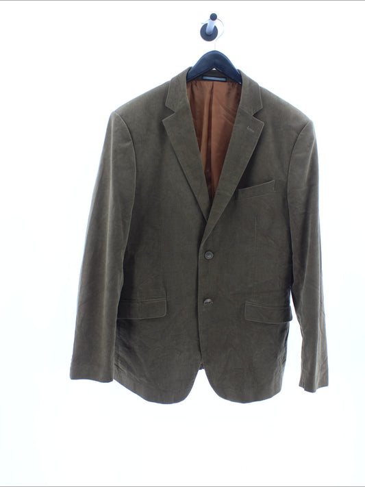 f65b1d08f6a89f875724c4ff43342740