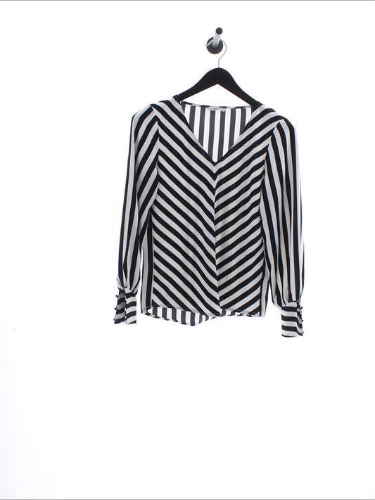 ee1d32c06a079169054d15a0b1a187e3