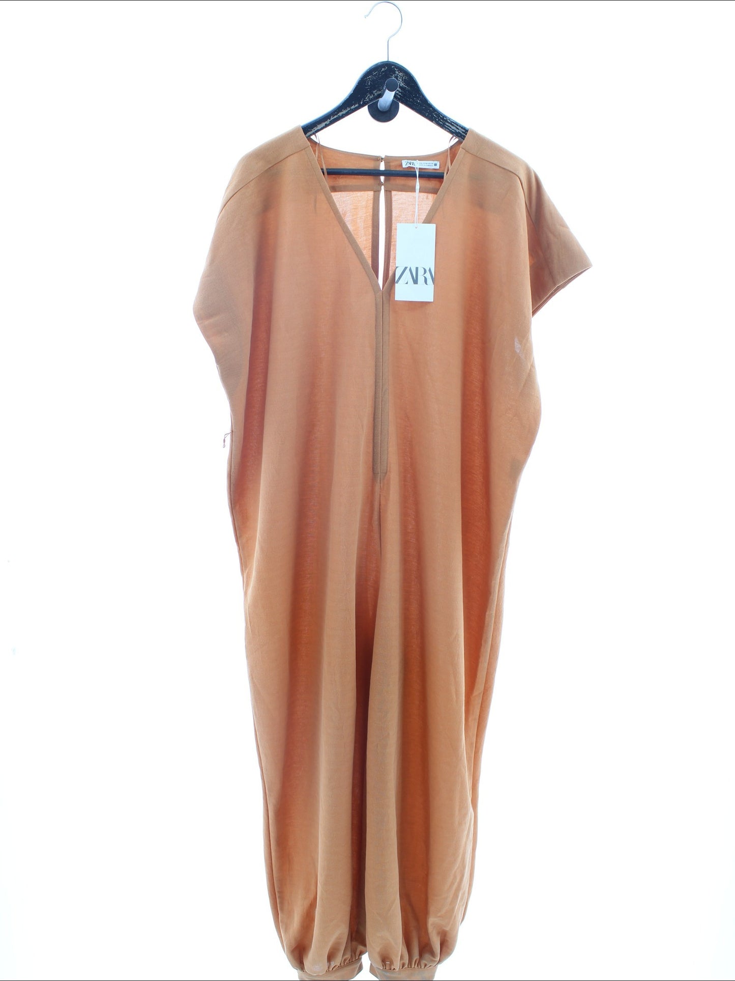 949a24e4bf6340e368e82bc8938c044a