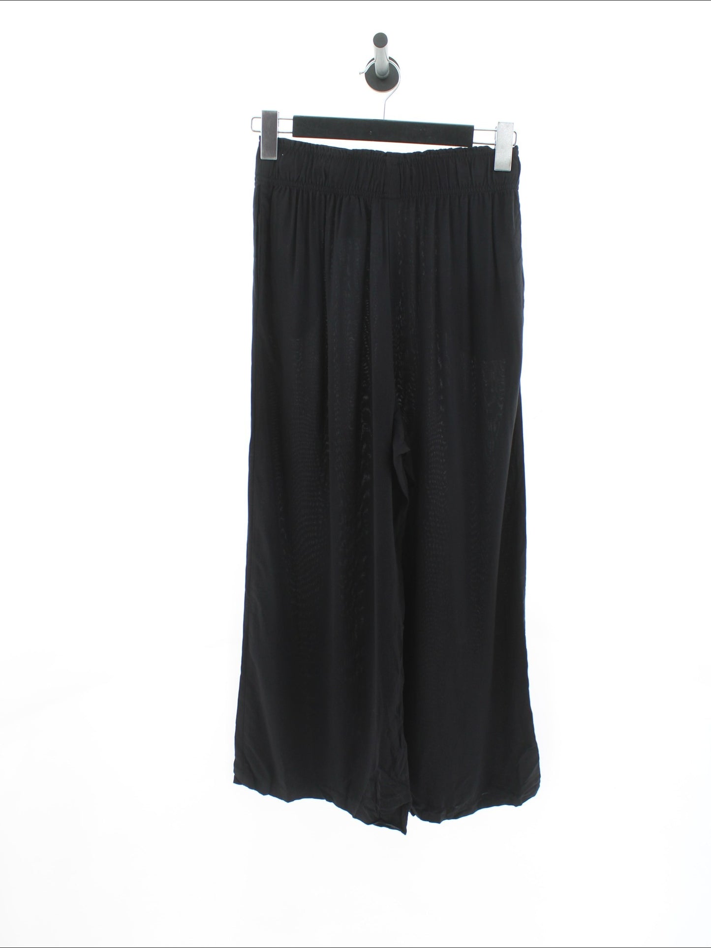 935b34bd3cc3e165df62ab12917c240d