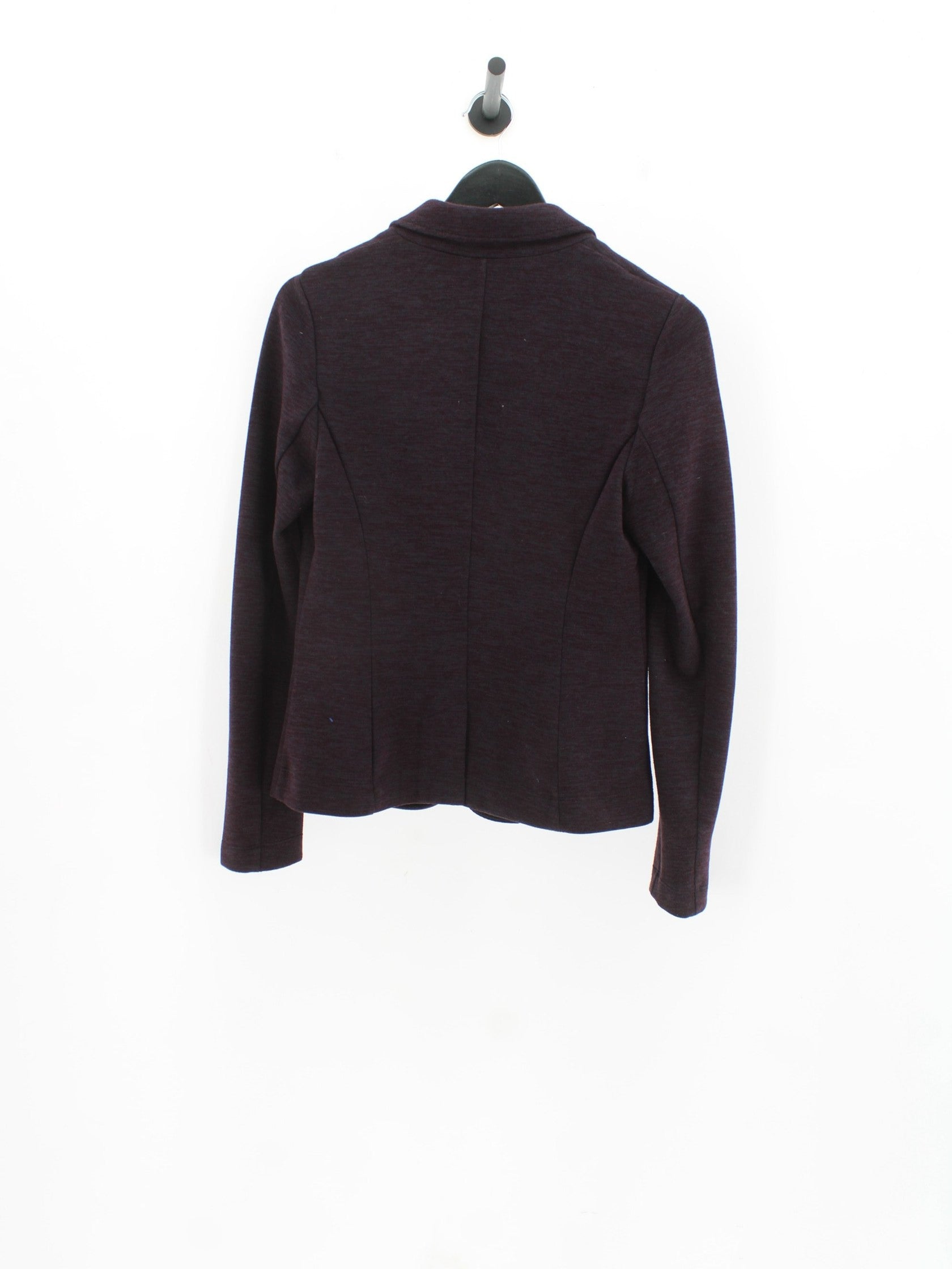 ef6489ba8dbad992cef1c20852b7834e