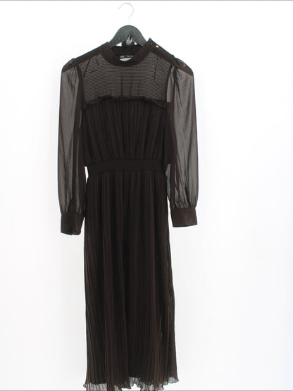 ee7ef287bc55d27496412040612b7d7e