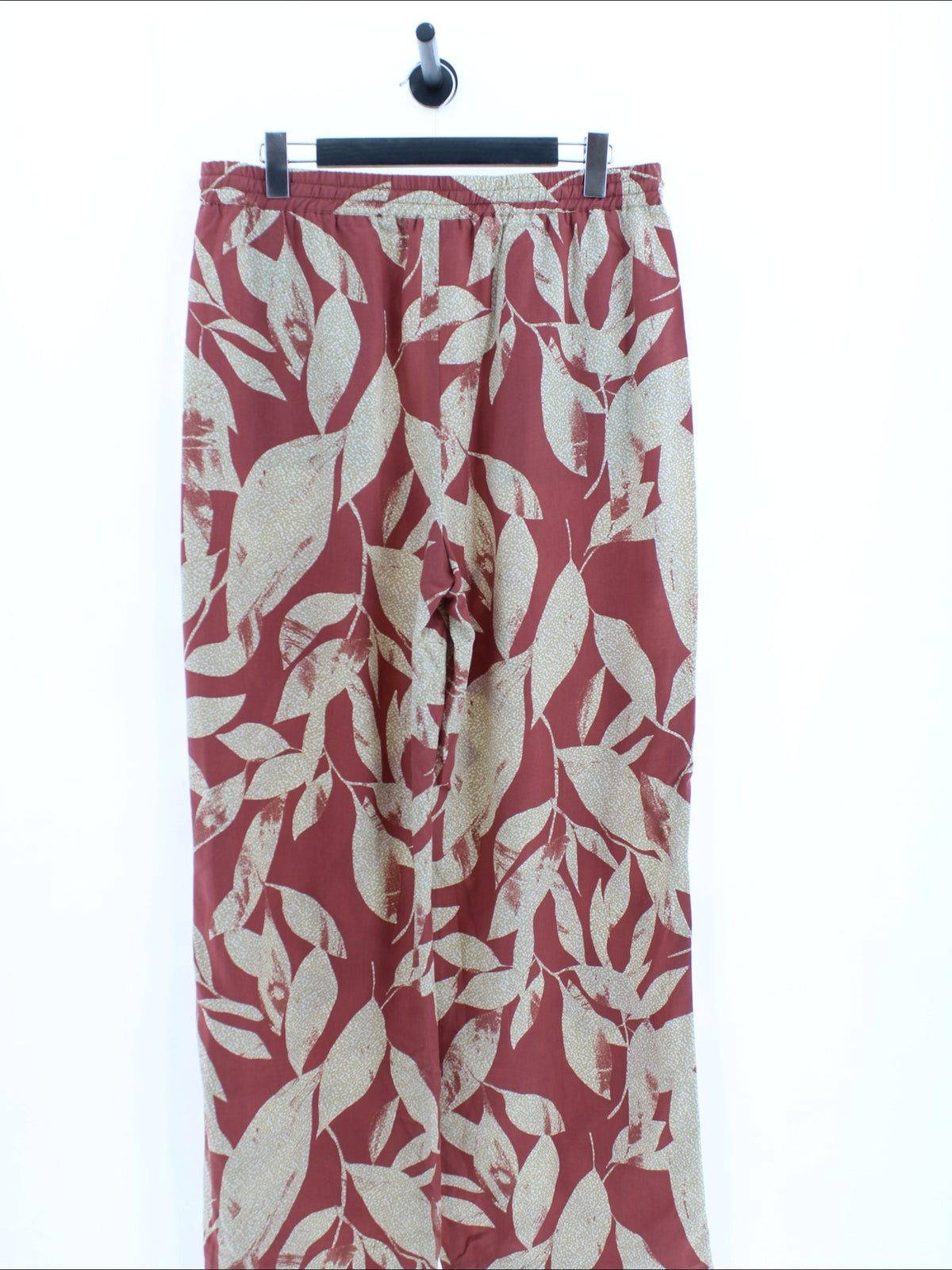 Spodnie Casual WE Rozmiar: 44